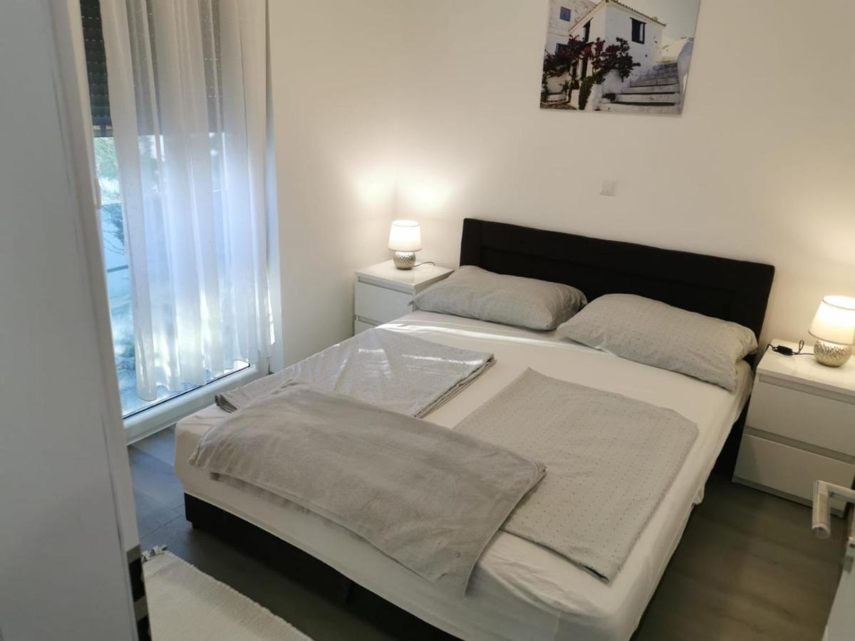 Apartmani Eden Vrsi Mulo Kültér fotó