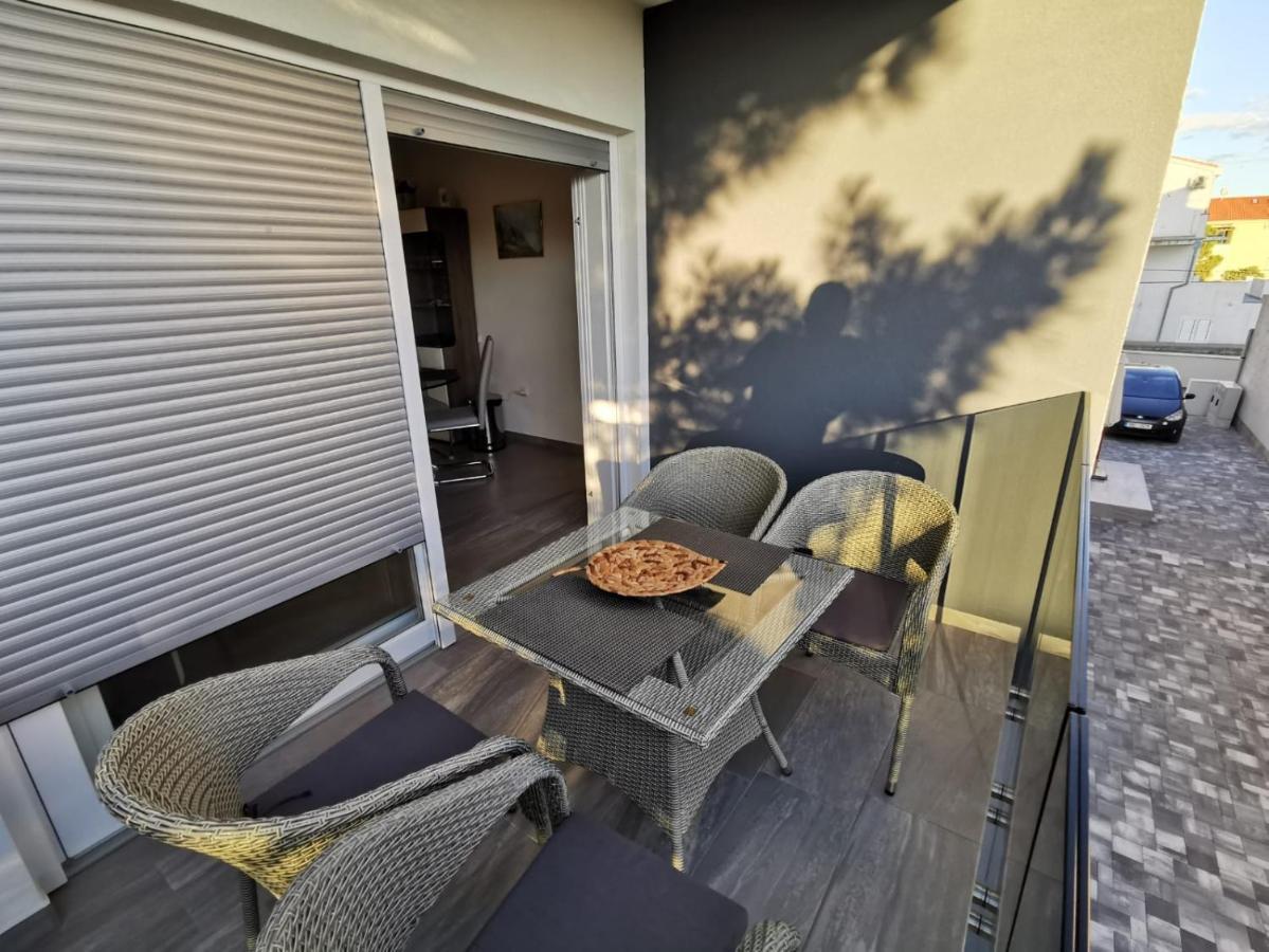 Apartmani Eden Vrsi Mulo Kültér fotó
