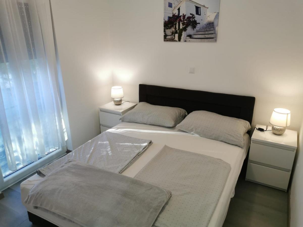 Apartmani Eden Vrsi Mulo Kültér fotó