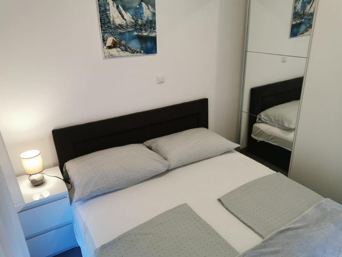 Apartmani Eden Vrsi Mulo Kültér fotó