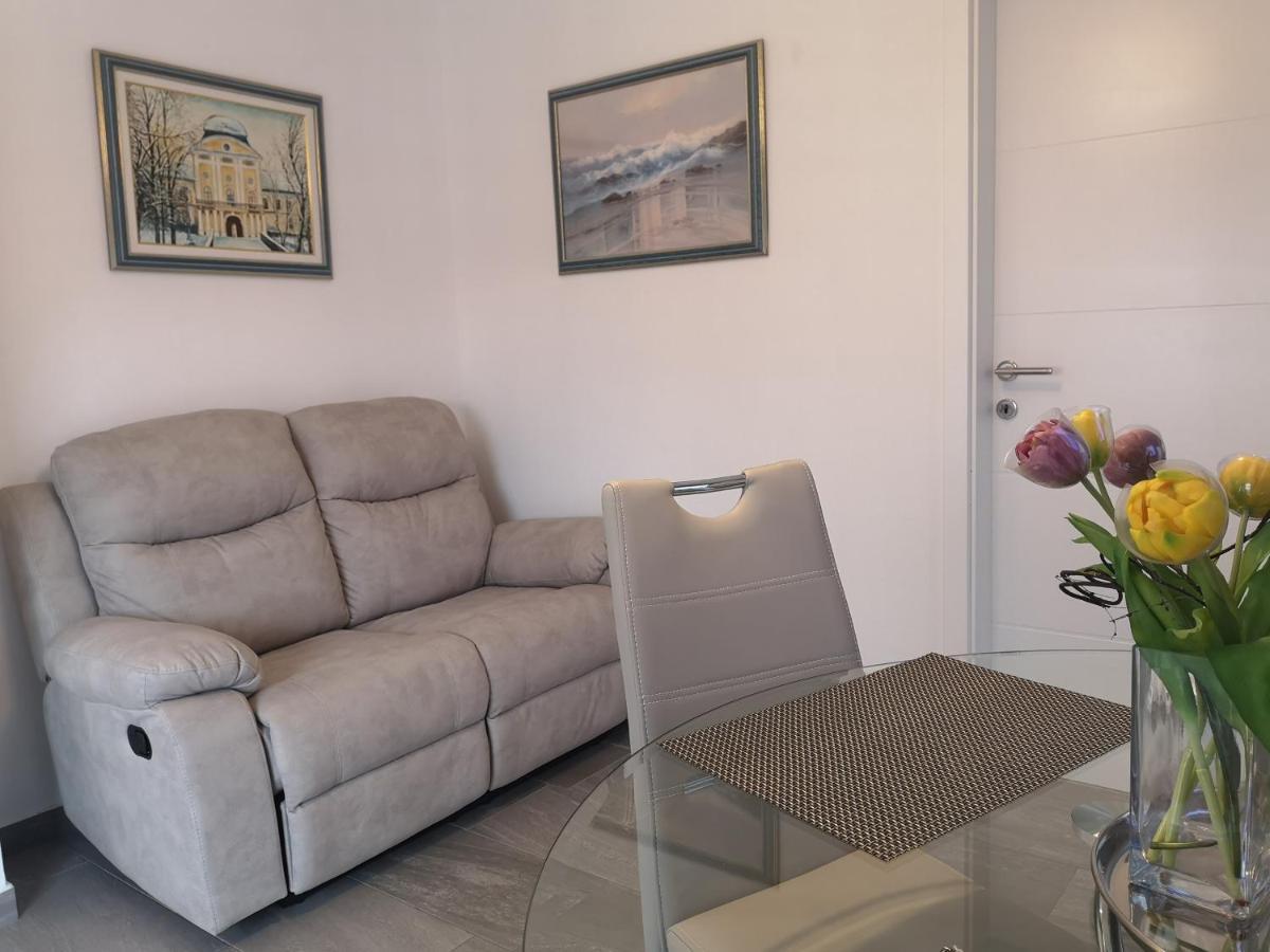 Apartmani Eden Vrsi Mulo Kültér fotó