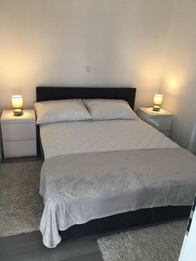 Apartmani Eden Vrsi Mulo Kültér fotó